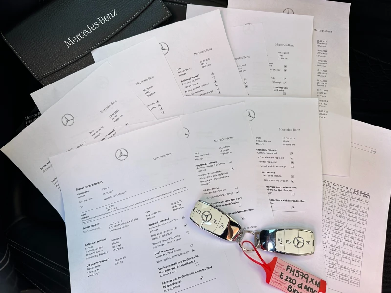 Mercedes-Benz E 220 d AMG PREMIUM PLUS, снимка 17 - Автомобили и джипове - 50884696