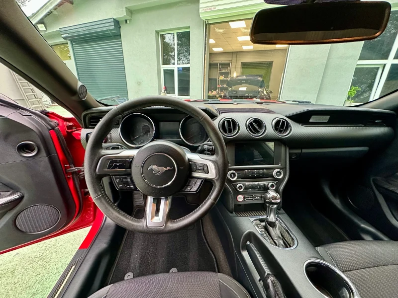 Ford Mustang 3.7 Автоматик, снимка 9 - Автомобили и джипове - 52777500