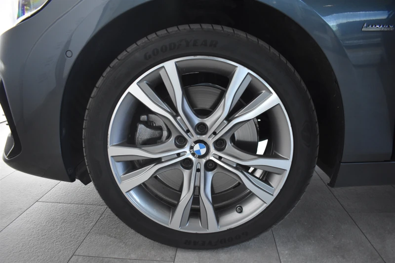 BMW 220 d xDrive, снимка 5 - Автомобили и джипове - 51965313