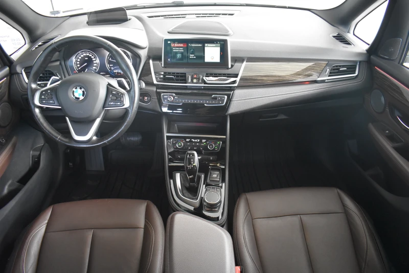 BMW 220 d xDrive, снимка 6 - Автомобили и джипове - 51965313