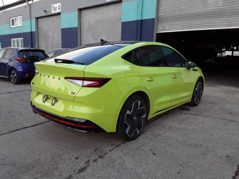 Skoda Enyaq 82 kWh - AWD vrs 299hp mamba green, снимка 3 - Автомобили и джипове - 52290605