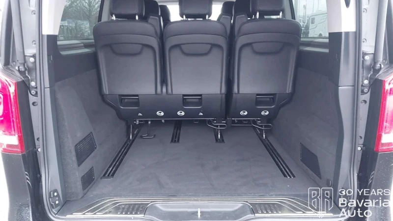 Mercedes-Benz V 300 d extralang 4Matic Avantgarde Edition, снимка 10 - Автомобили и джипове - 53167234