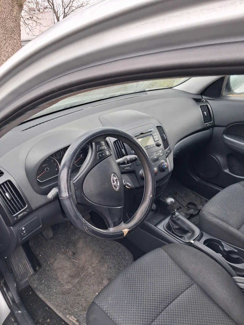 Hyundai I30 1.4benzin.НА ЧАСТИ, снимка 5 - Автомобили и джипове - 53209510