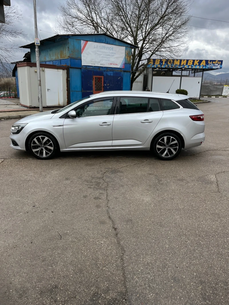 Renault Megane, снимка 5 - Автомобили и джипове - 53406460