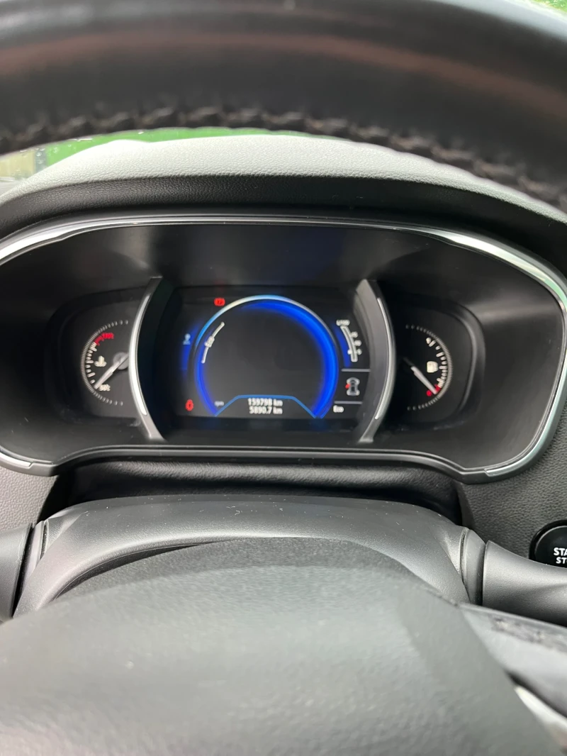 Renault Megane, снимка 7 - Автомобили и джипове - 53406460