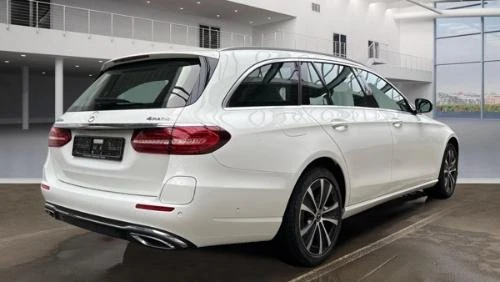 Mercedes-Benz E 300  - изображение 3