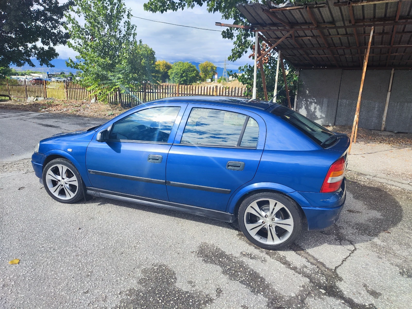 Opel Astra 1.6 - изображение 4