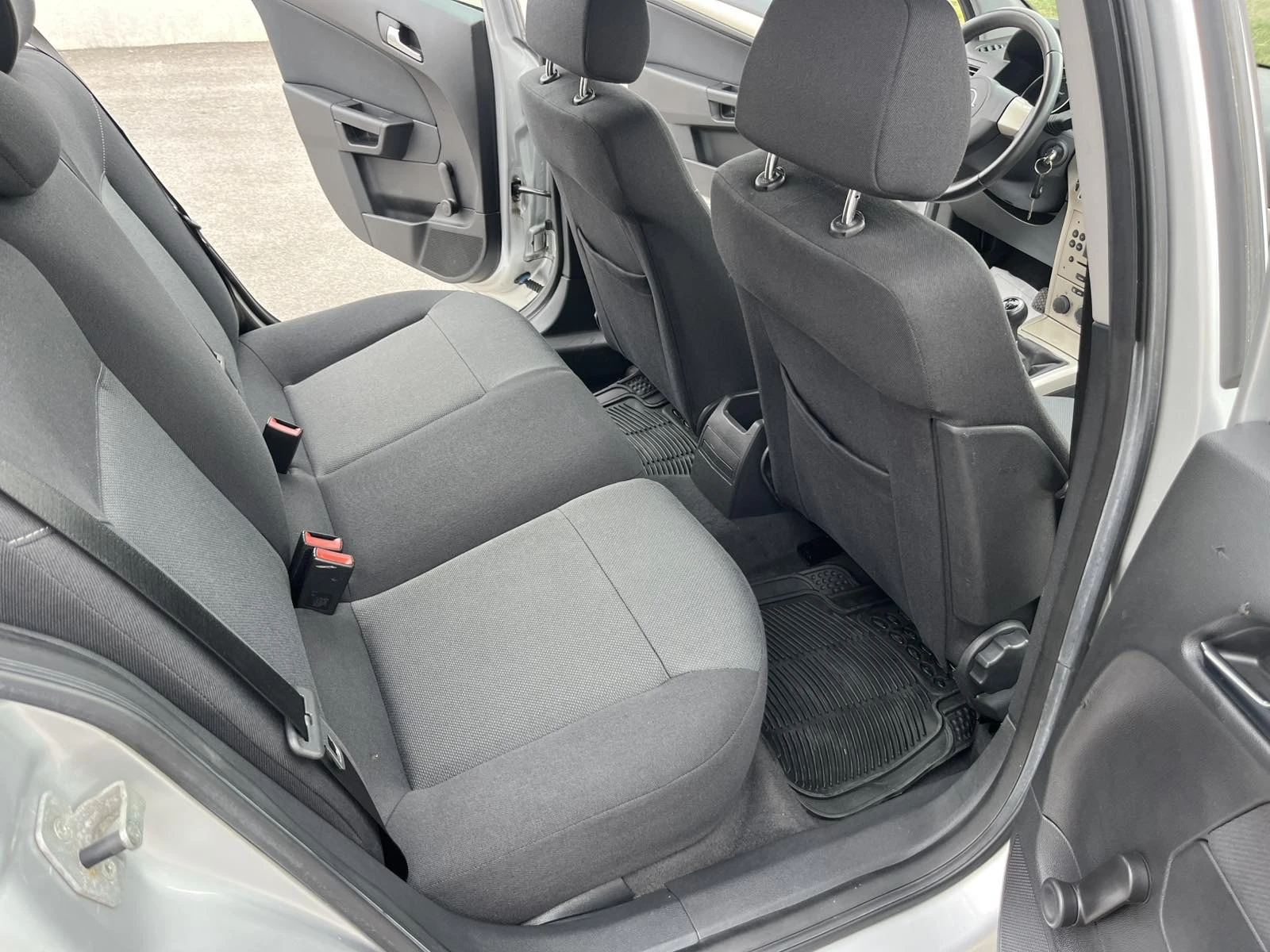Opel Astra 1.4i 90кс FACE EURO 4  КЛИМАТРОНИК - изображение 9