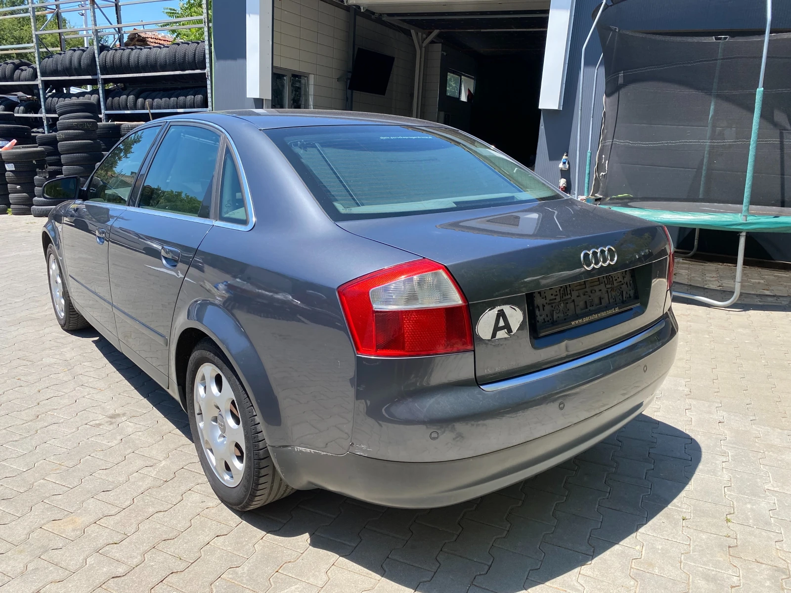 Audi A4 2.5 tdi 180к.с - изображение 3