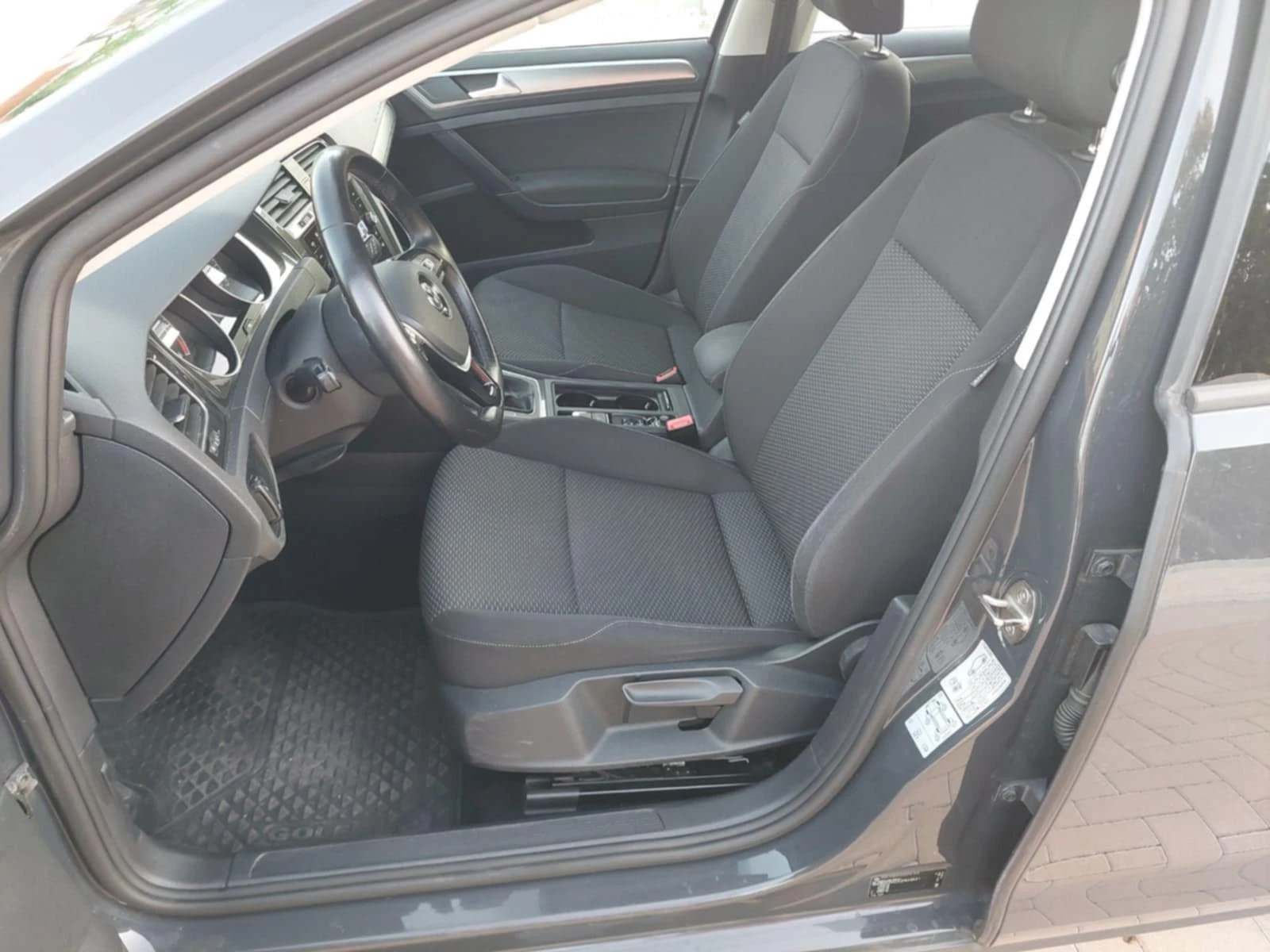 VW Golf  - изображение 8