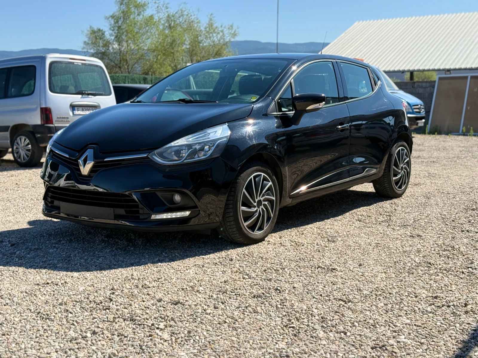 Renault Clio 1.5d/90hp/NAVI/EVRO6/ - изображение 3