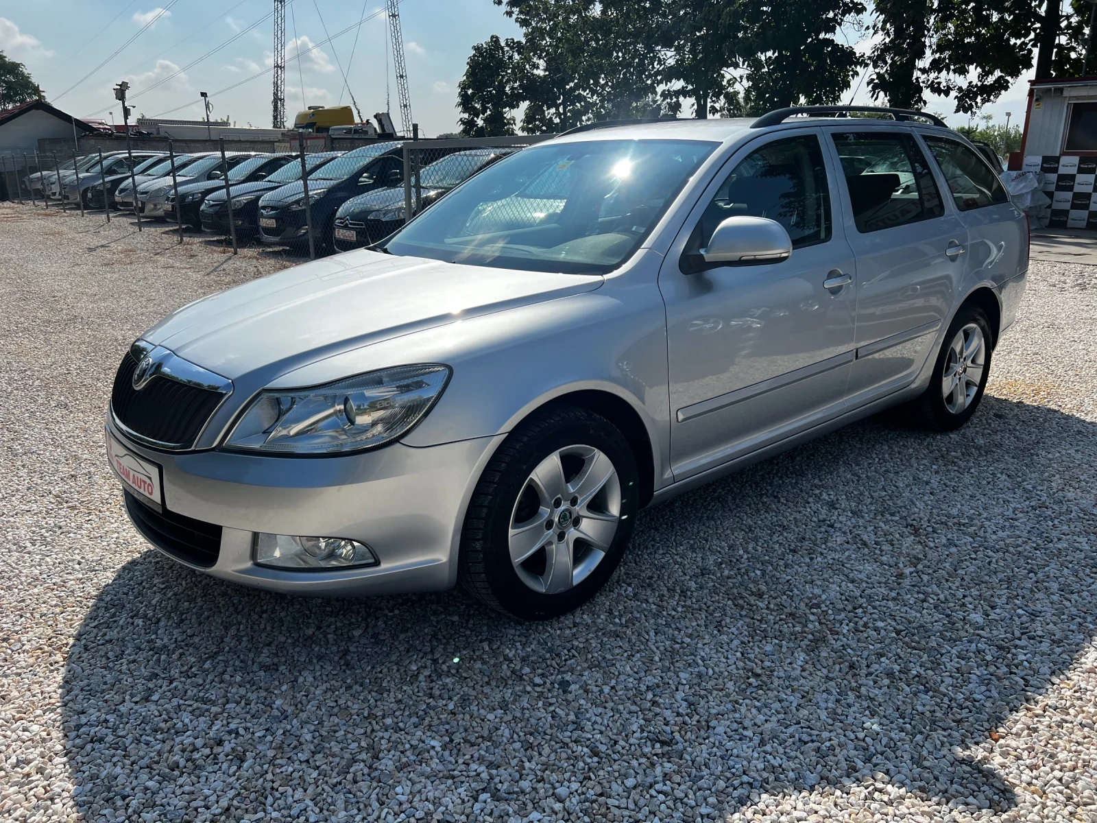 Skoda Octavia 1.6TDI-185000KM NAVI EURO5 - изображение 2