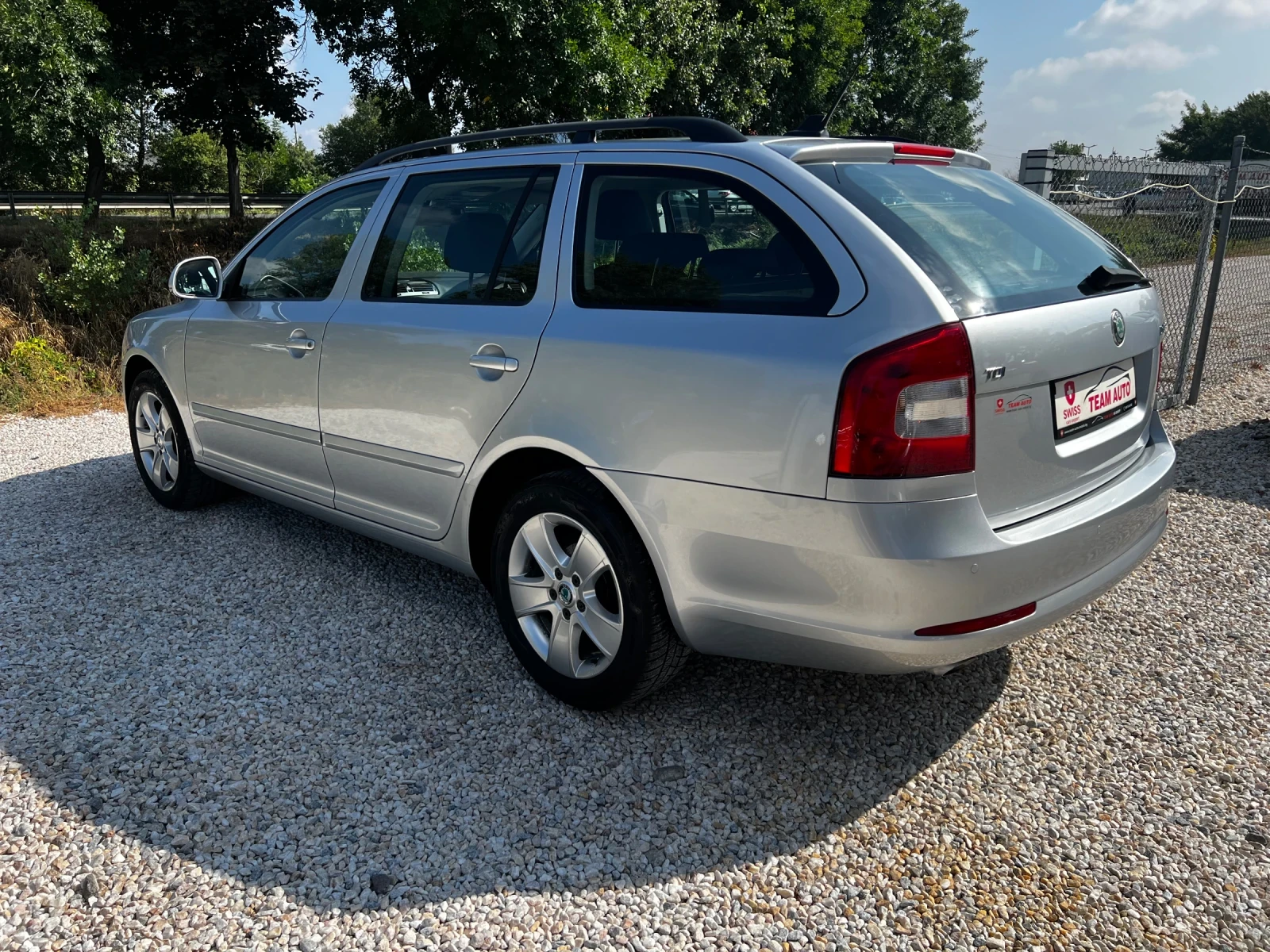 Skoda Octavia 1.6TDI-185000KM NAVI EURO5 - изображение 6