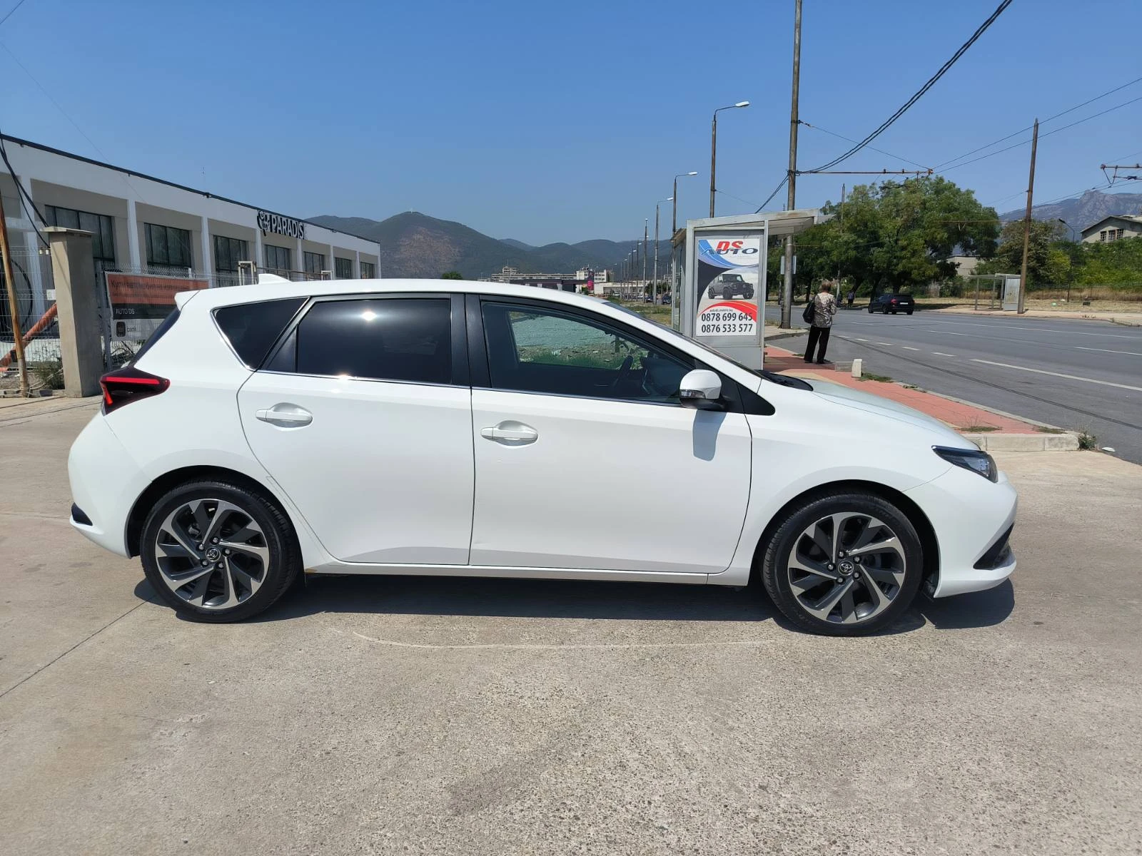 Toyota Auris 1.6d-6sk.-Navi-Kamera-Euro-6B - изображение 4