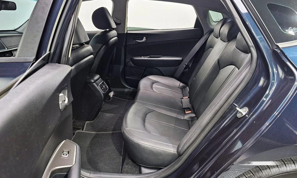 Kia K5 | Mobile.bg   12