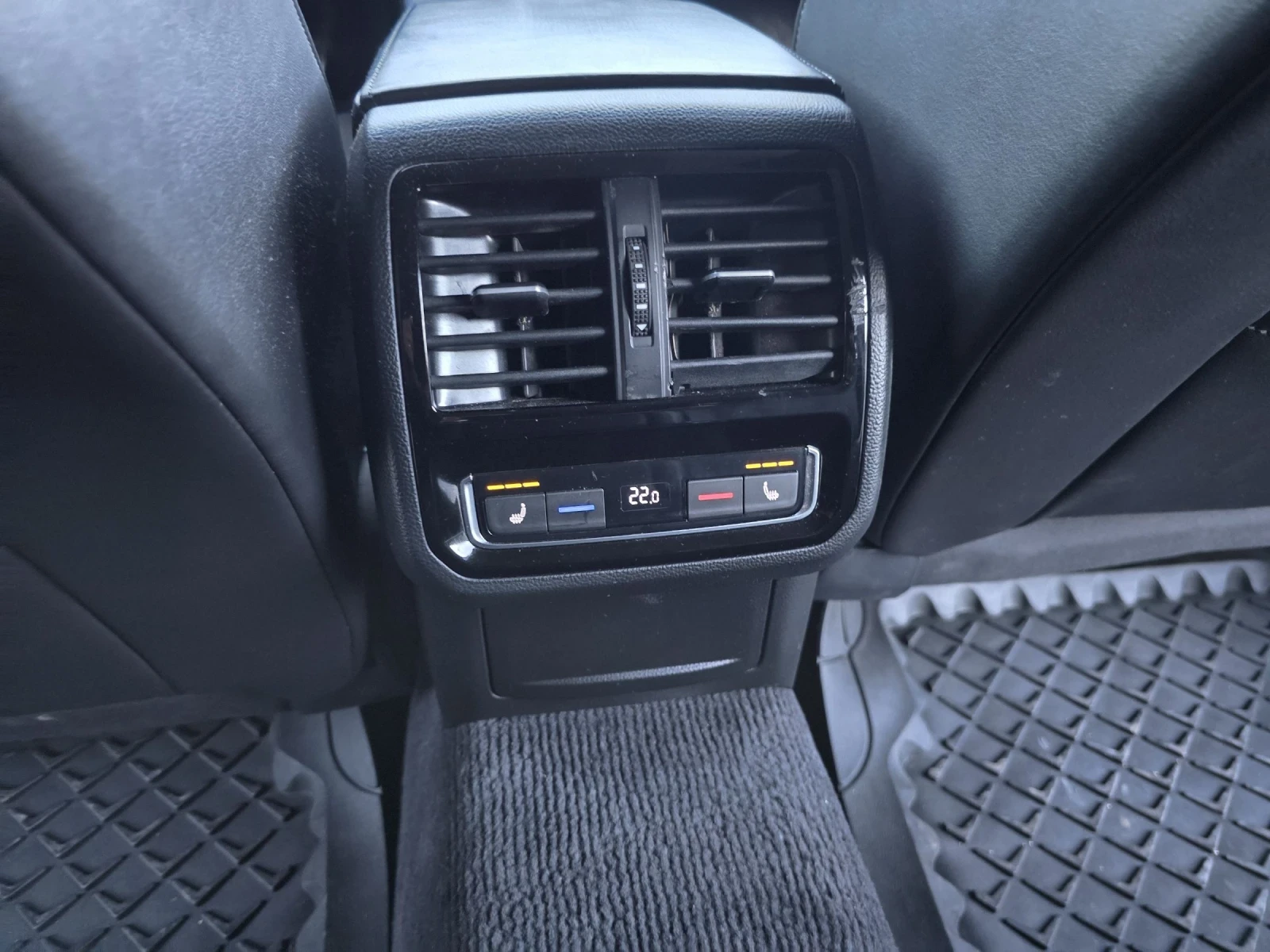 VW Arteon 2.0TDI FULL - изображение 9