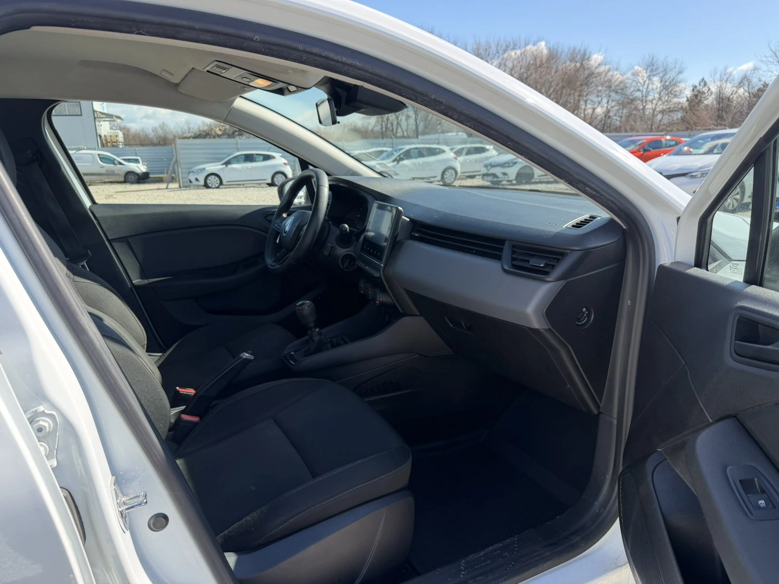 Renault Clio 1.0TCe 92k.c. | Mobile.bg � ����������� 11