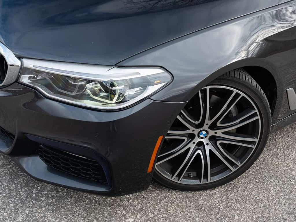 BMW 540 * 540d XDrive / No Accidents * CARFAX * ЦЕНА ДО БГ, снимка 9 - Автомобили и джипове - 53735028