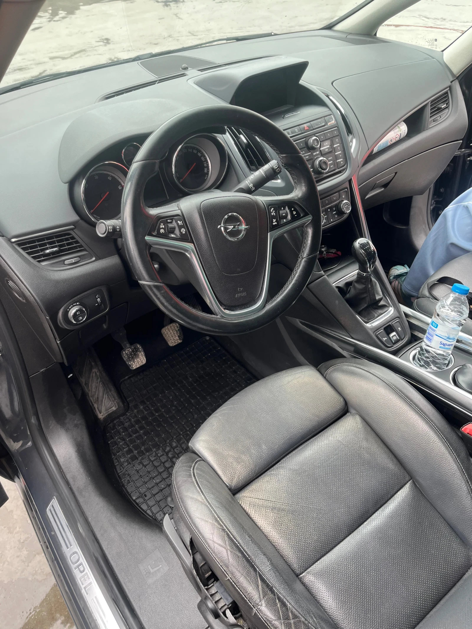 Opel Zafira Tourer, снимка 5 - Автомобили и джипове - 53835730