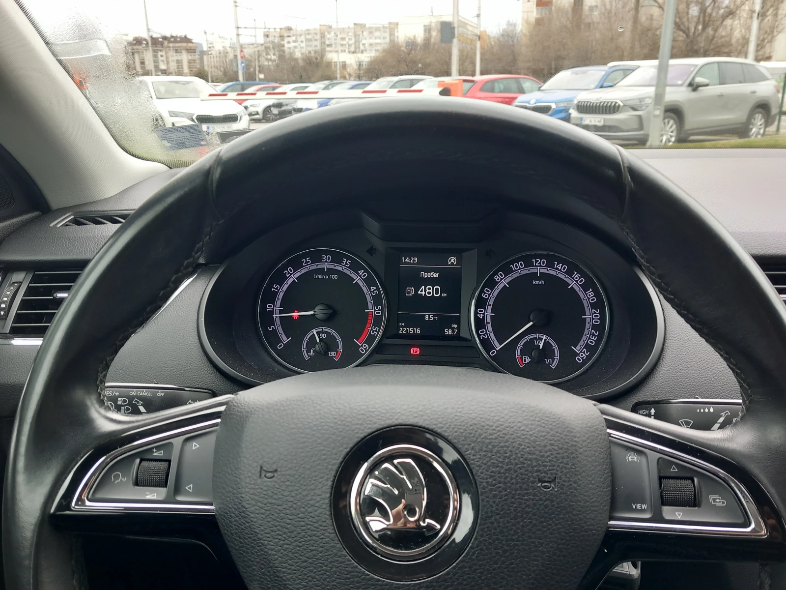 Skoda Octavia 1.6TDI /6MT, снимка 12 - Автомобили и джипове - 53902813