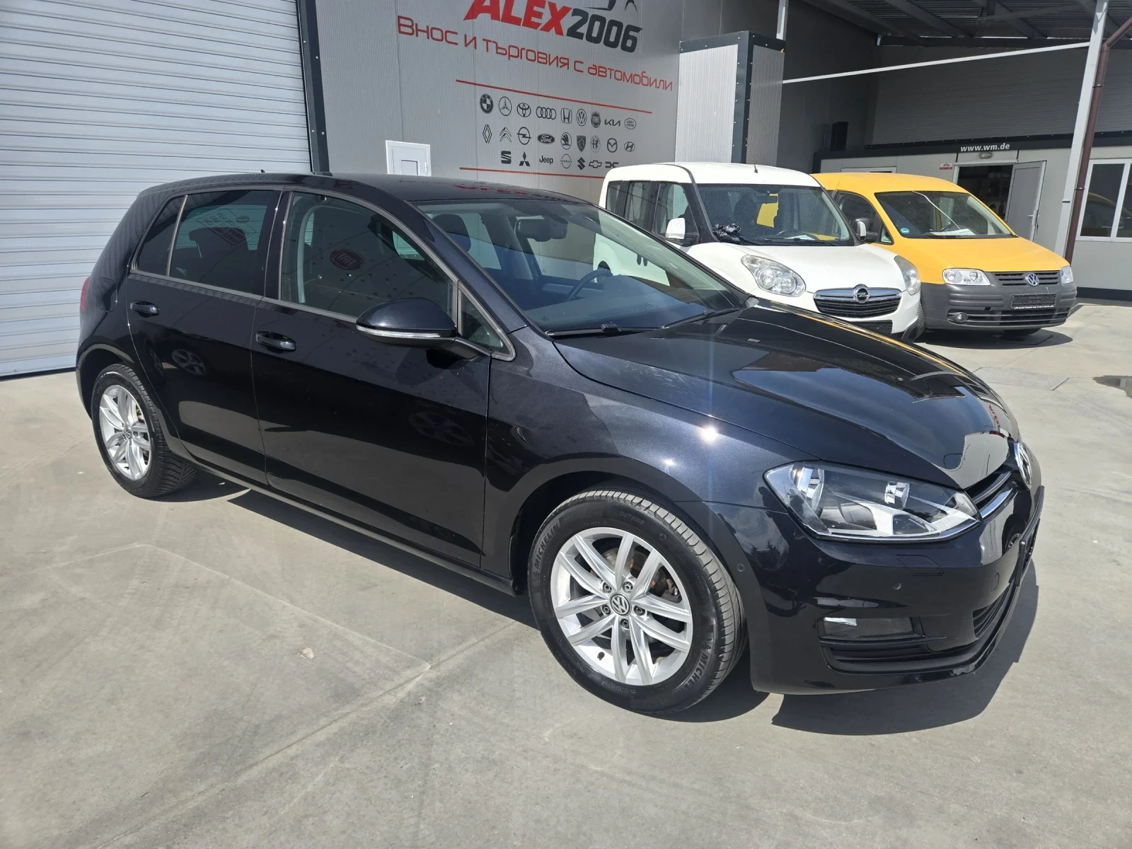 VW Golf, снимка 3 - Автомобили и джипове - 54615391