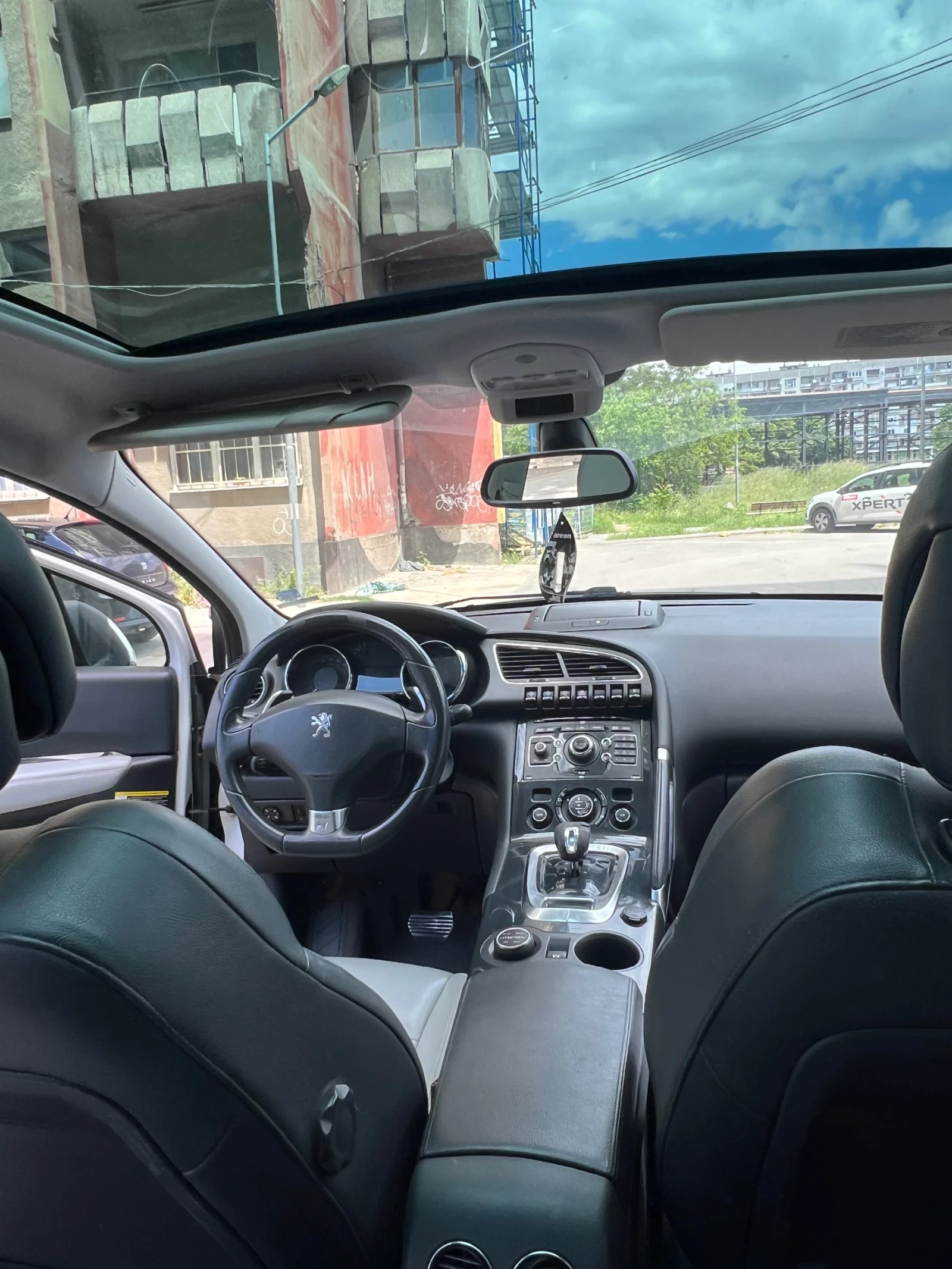 Peugeot 3008 2.0 HDi HYbrid4, снимка 14 - Автомобили и джипове - 54667619