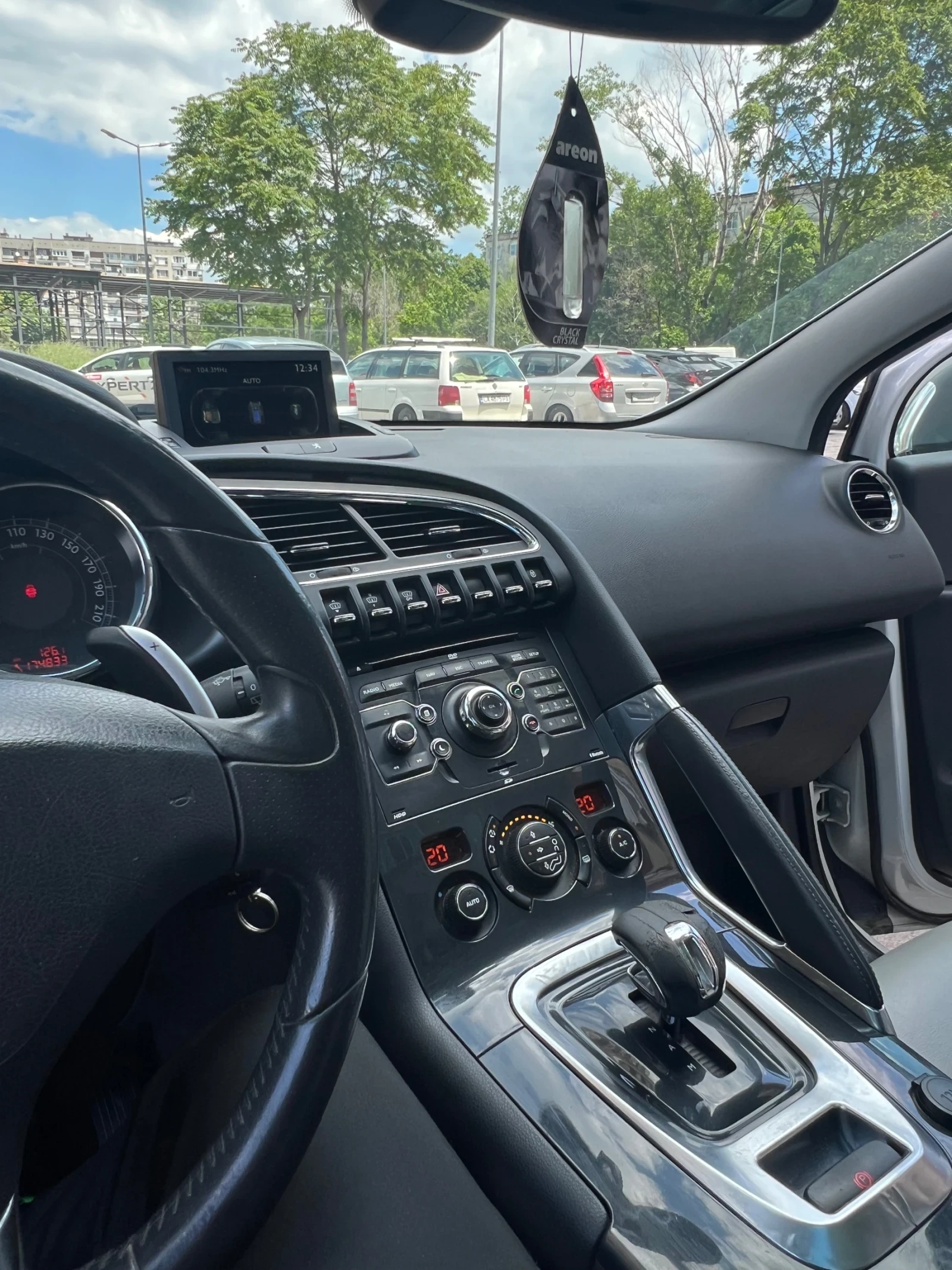 Peugeot 3008 2.0 HDi HYbrid4, снимка 7 - Автомобили и джипове - 54667619