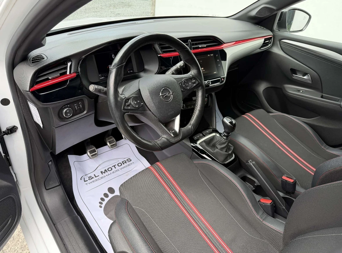 Opel Corsa 1.2 TURBO* GS-line* DIGITAL COCKPIT* KTEO* COC, снимка 9 - Автомобили и джипове - 54820403