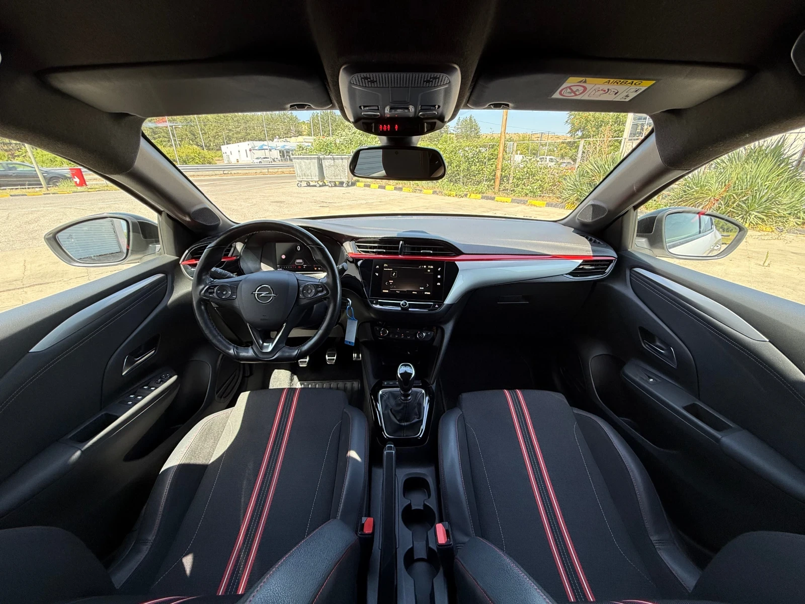 Opel Corsa 1.2 TURBO* GS-line* DIGITAL COCKPIT* KTEO* COC, снимка 11 - Автомобили и джипове - 54820403