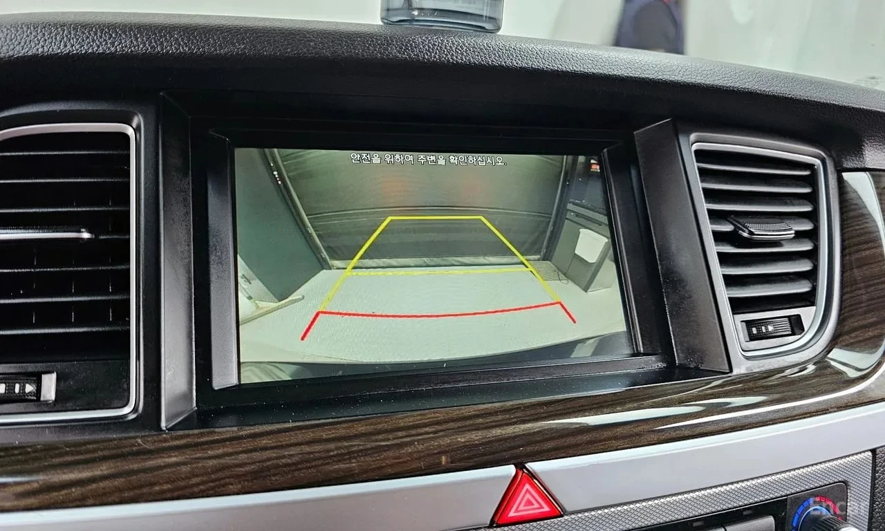 Genesis G80 3.3 GDI AWD* КАМЕРИ* ПОДГРЕВ* ОБДУХВАНЕ* АВТОКРЕДИ, снимка 15 - Автомобили и джипове - 55976526