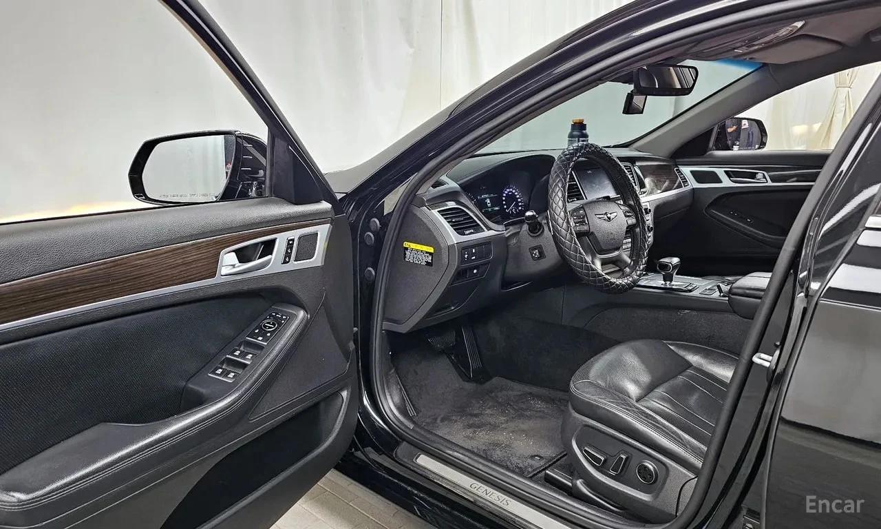 Genesis G80 3.3 GDI AWD* КАМЕРИ* ПОДГРЕВ* ОБДУХВАНЕ* АВТОКРЕДИ, снимка 10 - Автомобили и джипове - 55976526