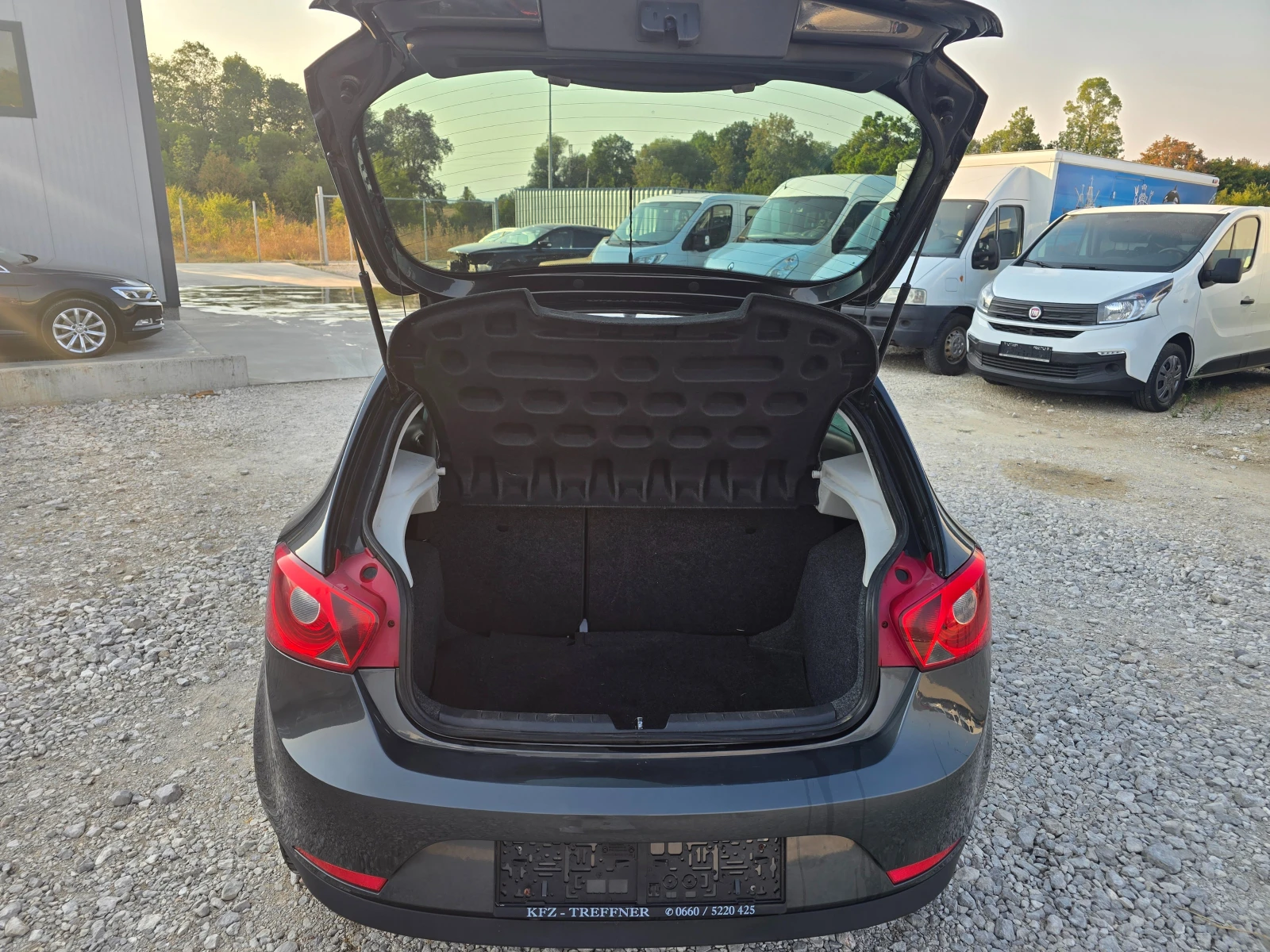 Seat Ibiza 1.6TDI  90�� ! ! ������ ��������� | Mobile.bg � ����������� 15