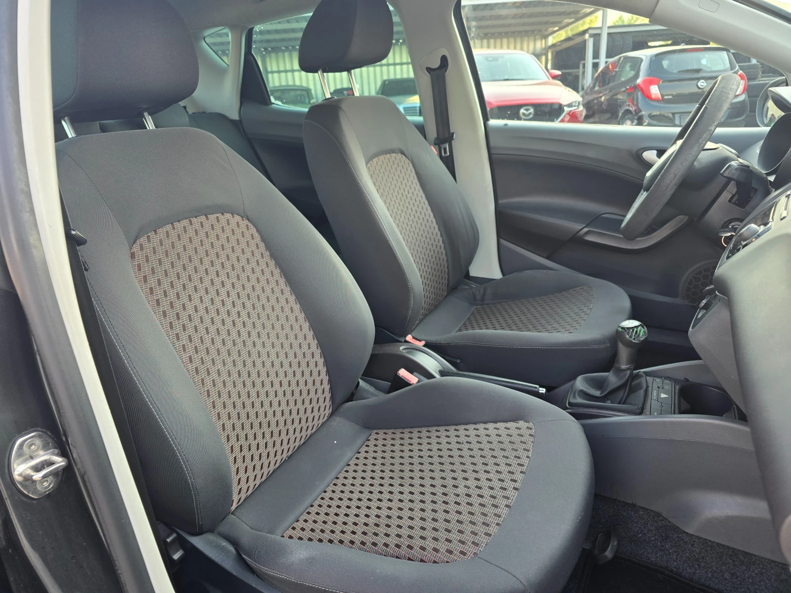 Seat Ibiza 1.6TDI  90�� ! ! ������ ��������� | Mobile.bg � ����������� 10