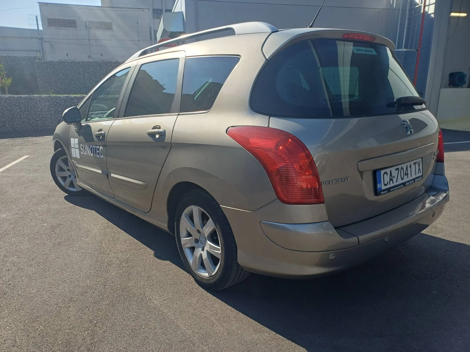 Peugeot 308 1.6 HDI, снимка 2 - Автомобили и джипове - 56126780
