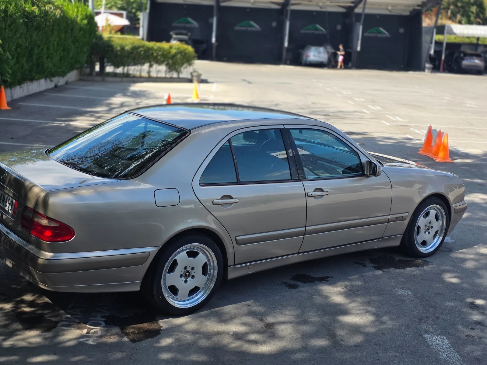 Mercedes-Benz E 320 Mercedes W210 Facelift
