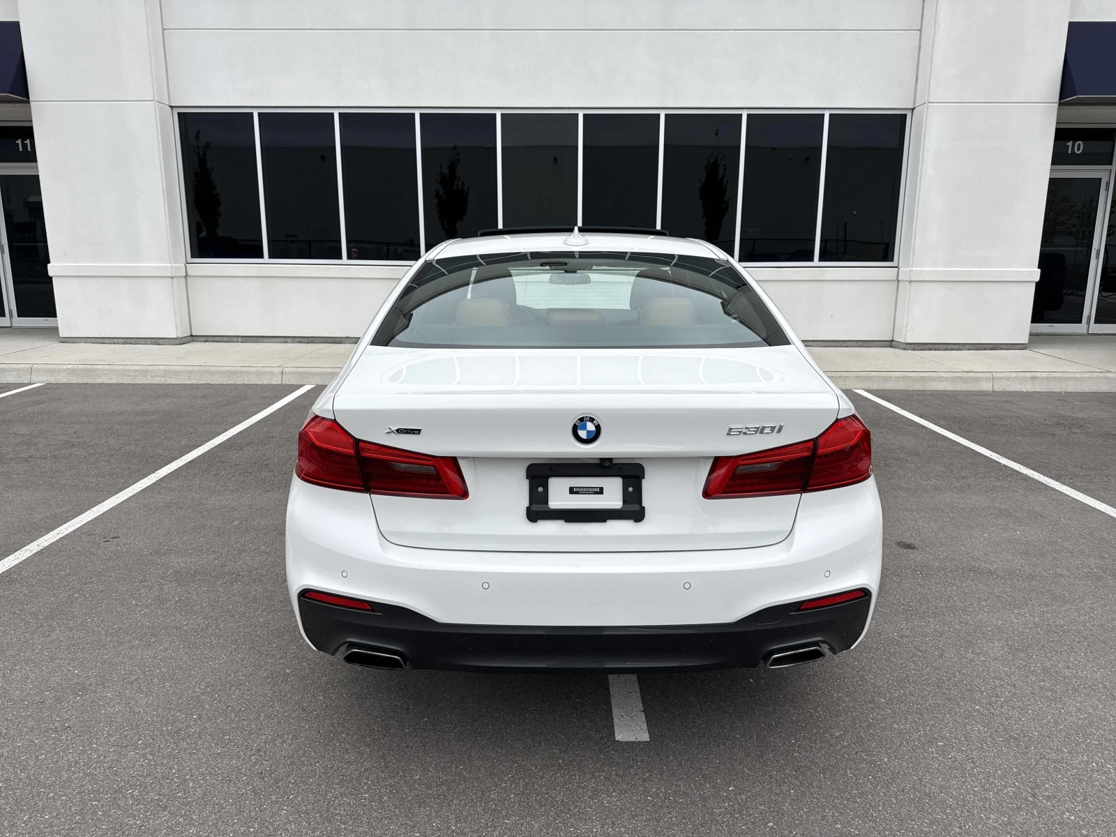 BMW 530 i xDrive / Carfax / ������ | Mobile.bg � ����������� 4