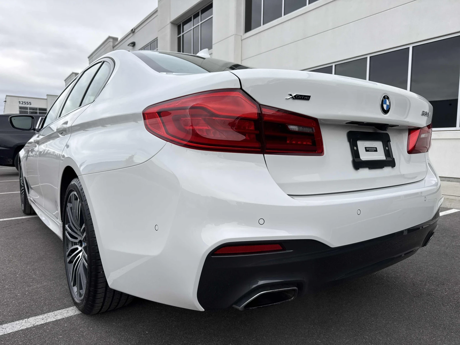 BMW 530 i xDrive / Carfax / ������ | Mobile.bg � ����������� 11