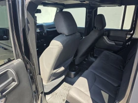 Jeep Wrangler 3.6L UNLIMITED SAHARA , снимка 16