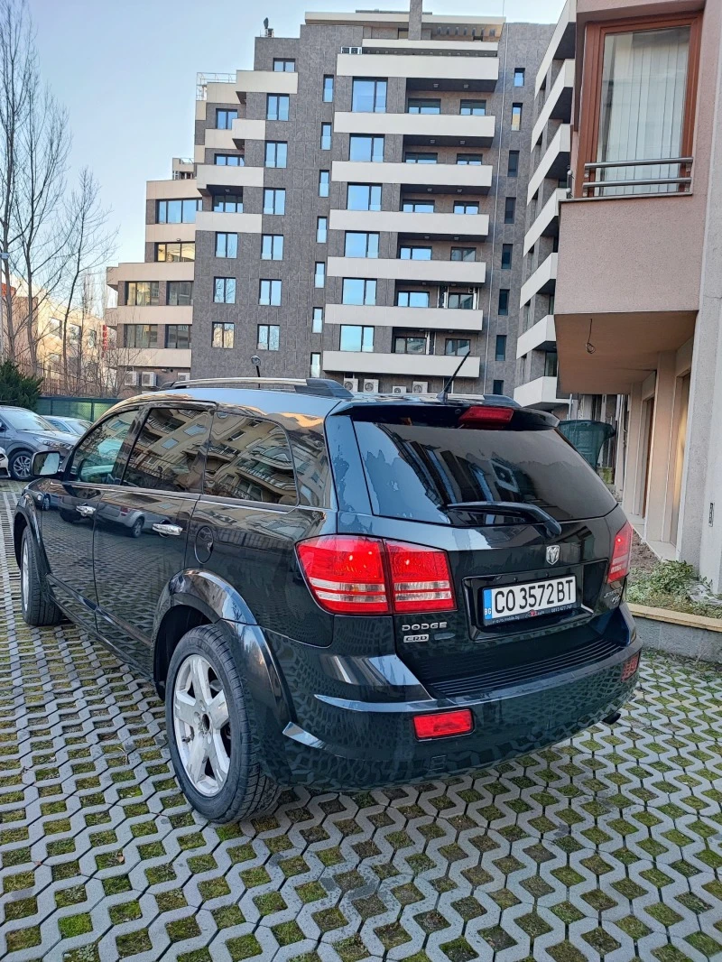 Dodge Journey, снимка 3 - Автомобили и джипове - 47056530