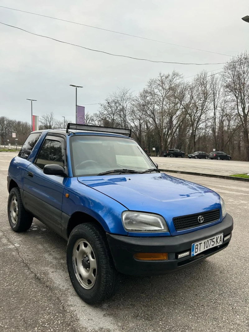 Toyota Rav4, снимка 8 - Автомобили и джипове - 48935073