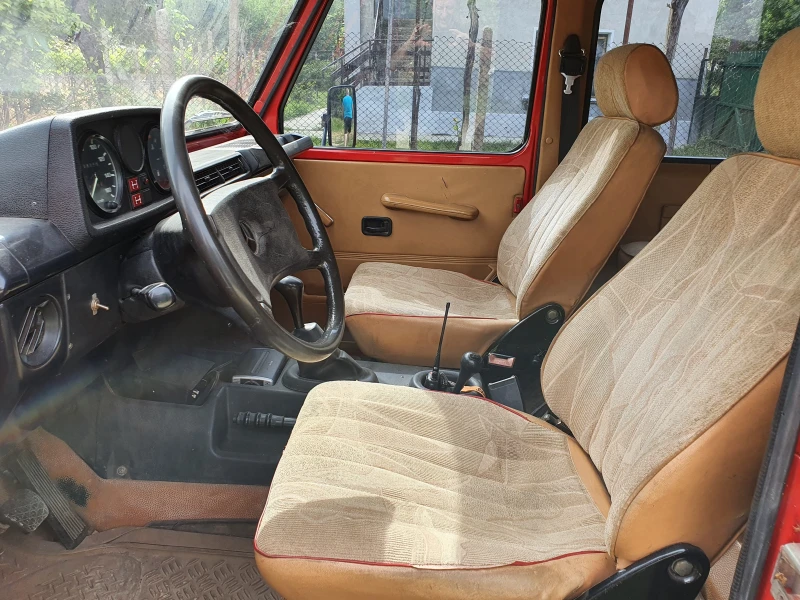 Mercedes-Benz G 300, снимка 6 - Автомобили и джипове - 52635789