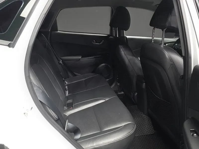 Hyundai Kona Diesel 1.6 2Wd Modern Pop, снимка 12 - Автомобили и джипове - 56118170