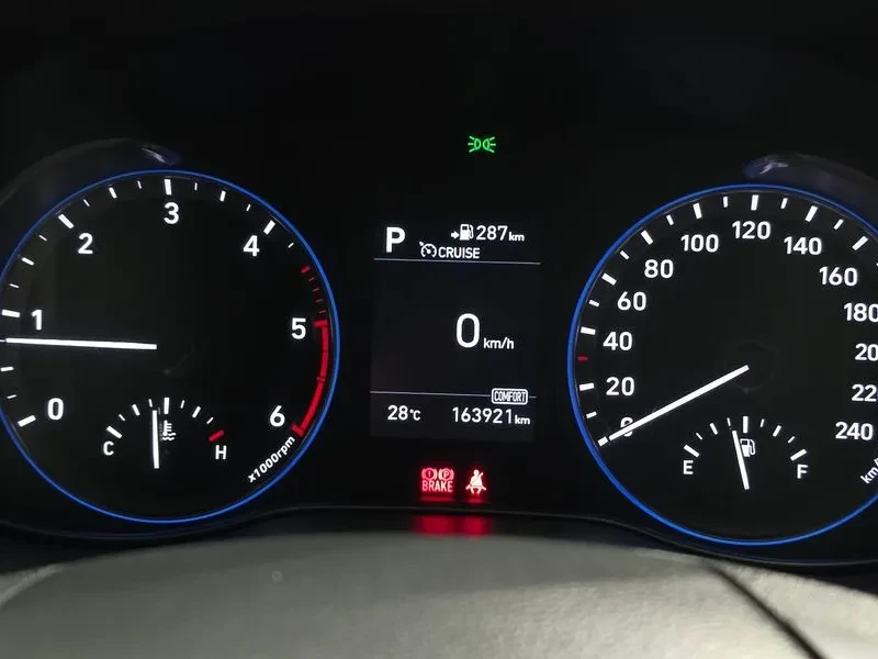 Hyundai Kona Diesel 1.6 2Wd Modern Pop, снимка 8 - Автомобили и джипове - 56118170