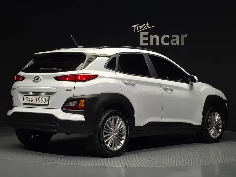 Hyundai Kona Diesel 1.6 2Wd Modern Pop, снимка 2 - Автомобили и джипове - 56118170