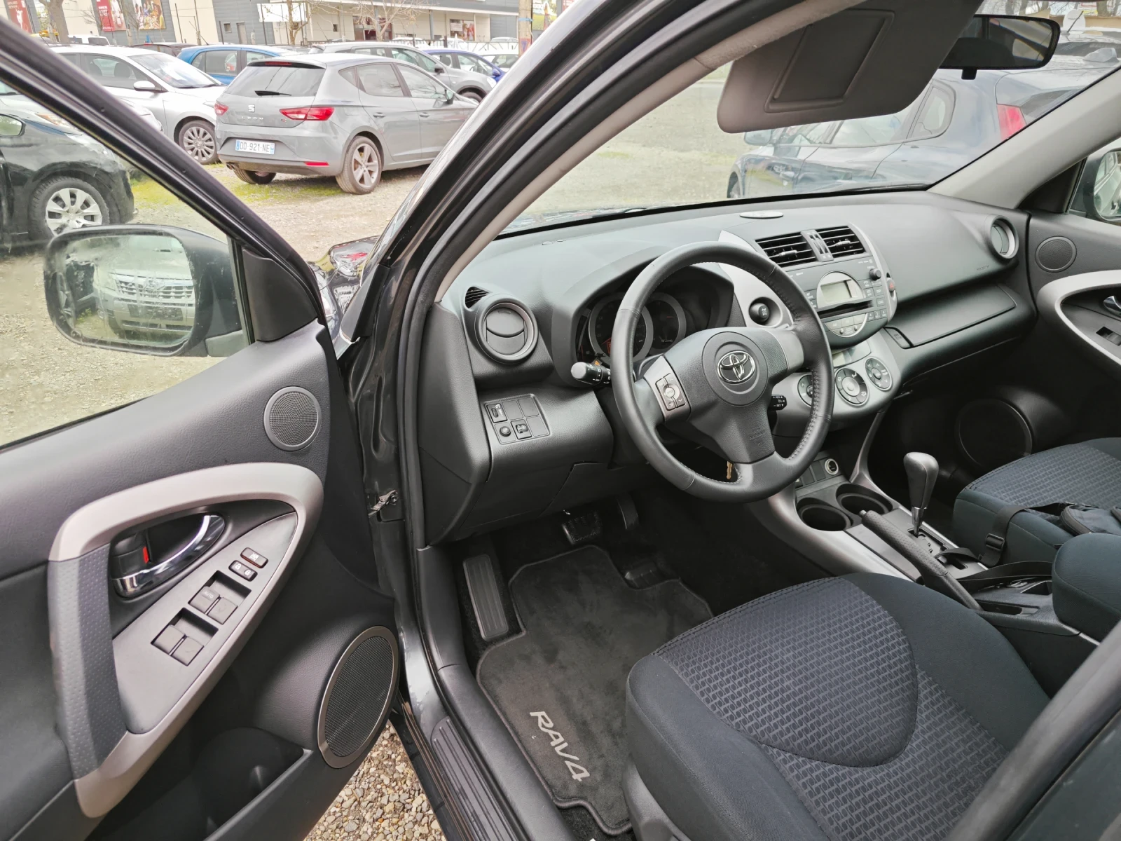 Toyota Rav4 2.0-Автомат - изображение 7