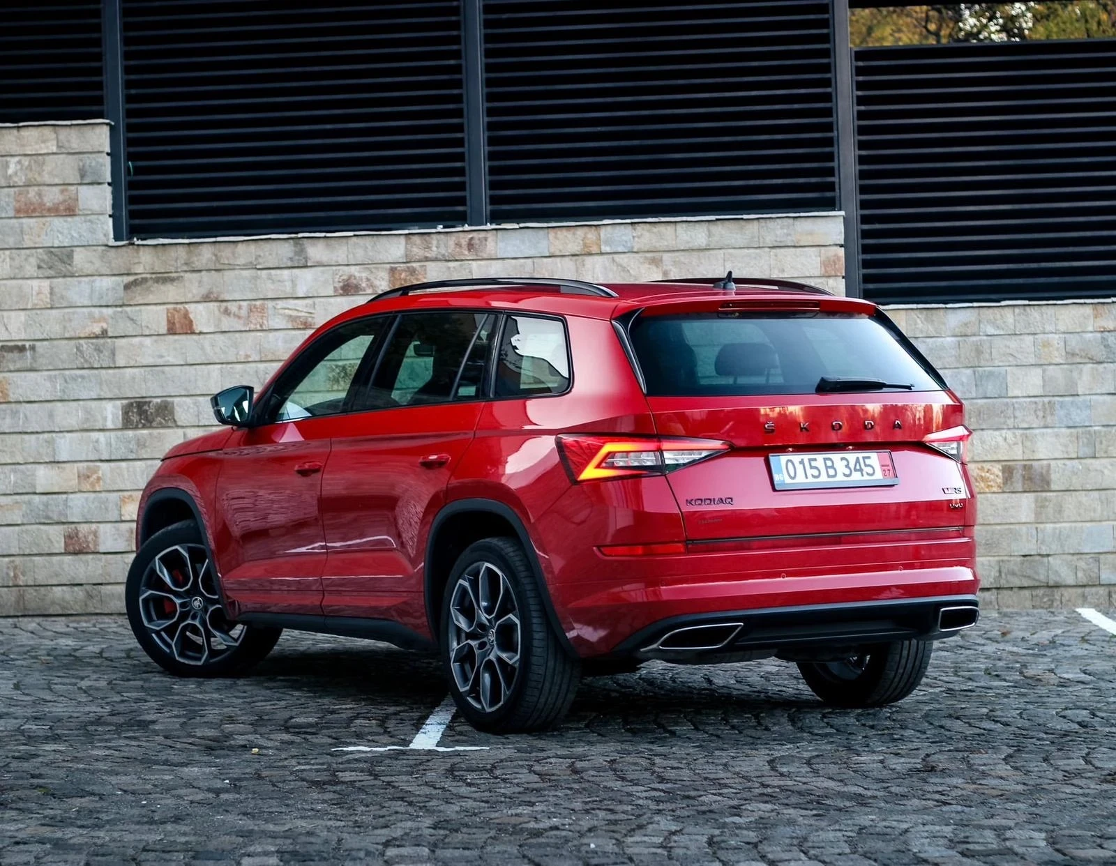 Skoda Kodiaq RS 2.0_BiTDI 240kc_4x4_DSG_2020 ._7m_Velvet Red | Mobile.bg   4