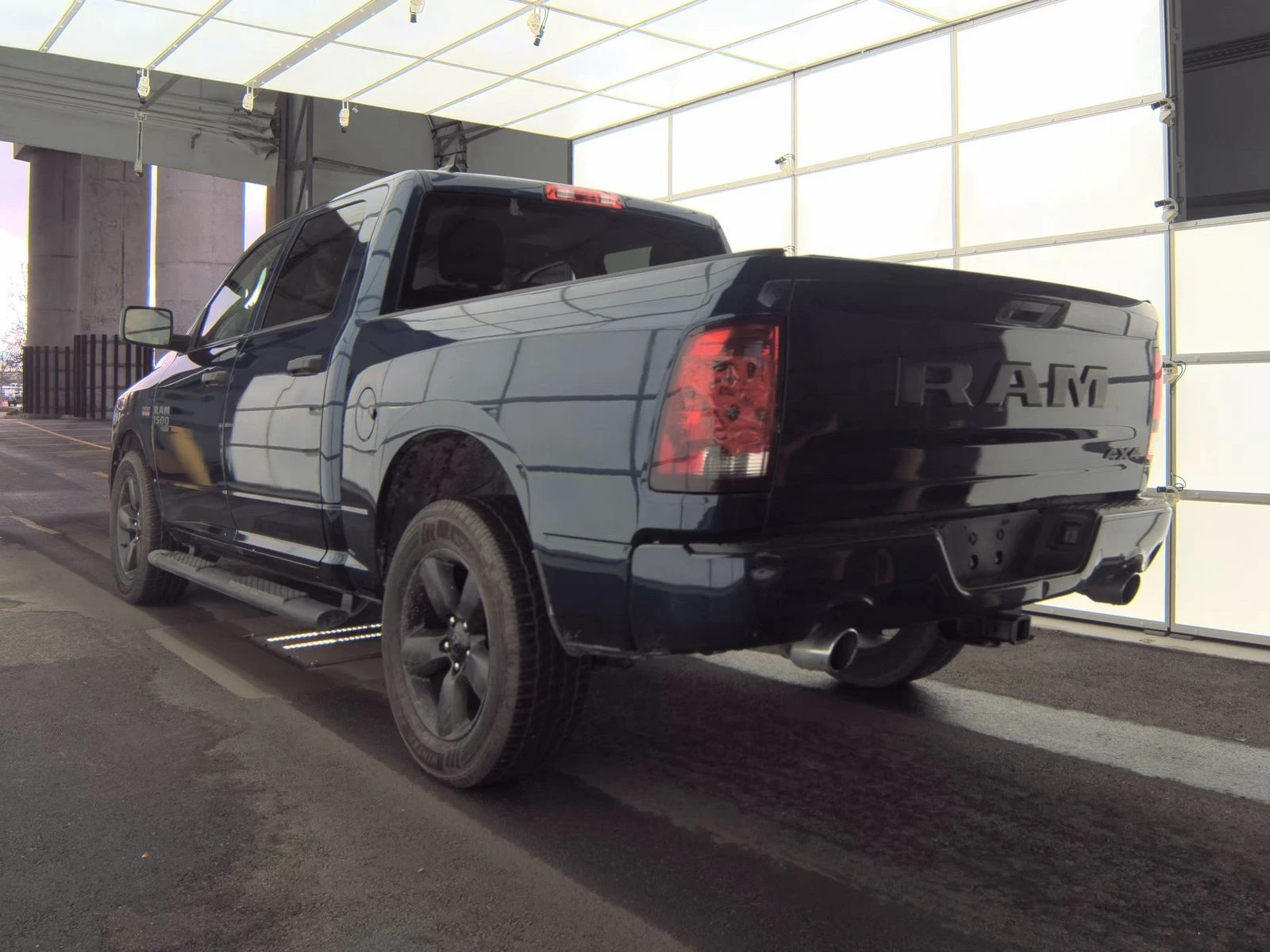 Dodge RAM 1500  - изображение 6