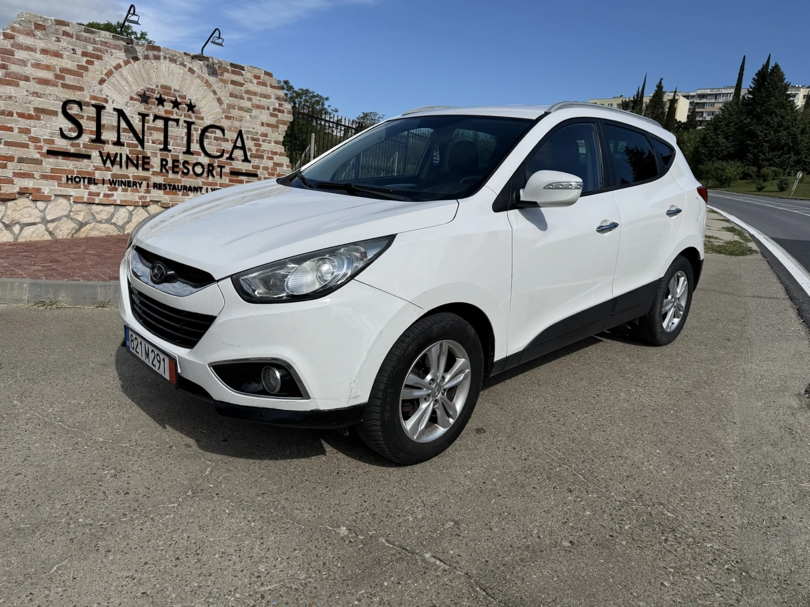 Hyundai Tucson ix35 , снимка 3 - Автомобили и джипове - 54382224