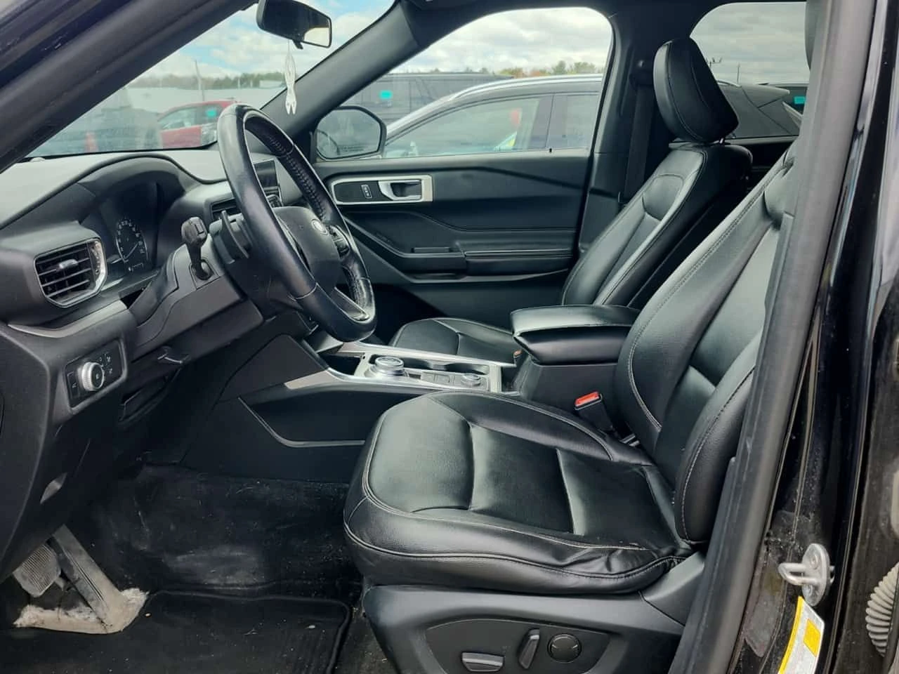 Ford Explorer * XLT * АВТОКРЕДИТ БЕЗ ПЪРВОНАЧАЛНА ВНОСКА * , снимка 8 - Автомобили и джипове - 54605508