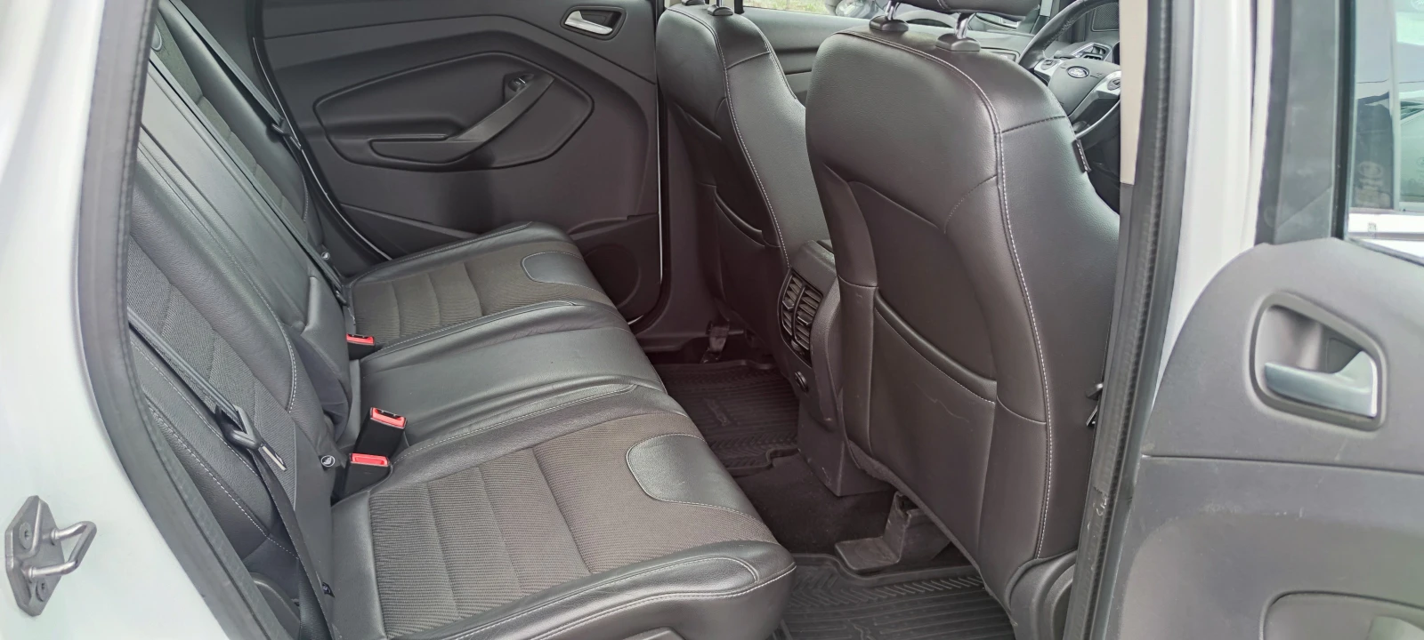 Ford Kuga 2.0TDCI 150k.c, снимка 11 - Автомобили и джипове - 54774298